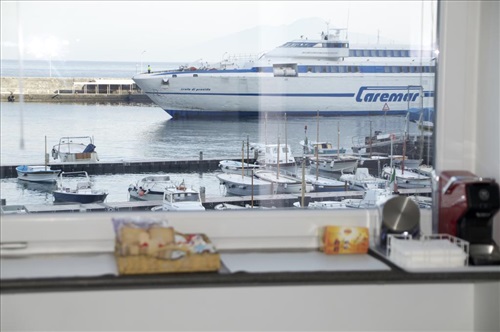 IL PORTO - CASA VACANZA di ERSILIA BUONOCORE